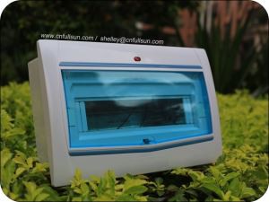 Elektrisk distributionsboks med indikatorlampe